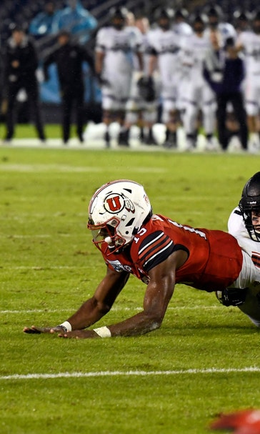 Northwestern defense stuns No. 20 Utah 31-20 in Holiday Bowl